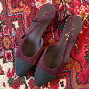 Chanel slingback flats - never worn